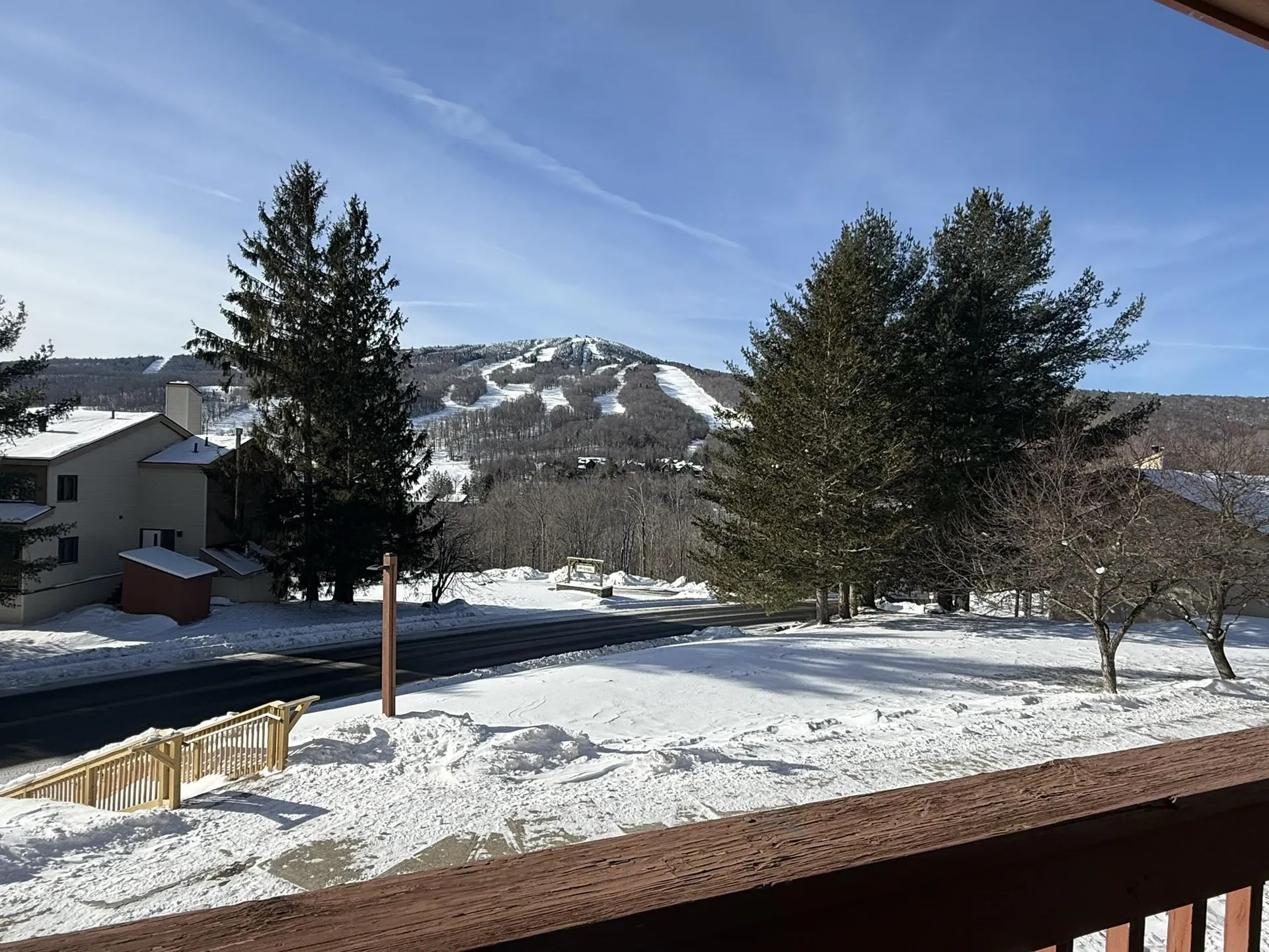 5C Snow Mountain Village Dover VT 05356