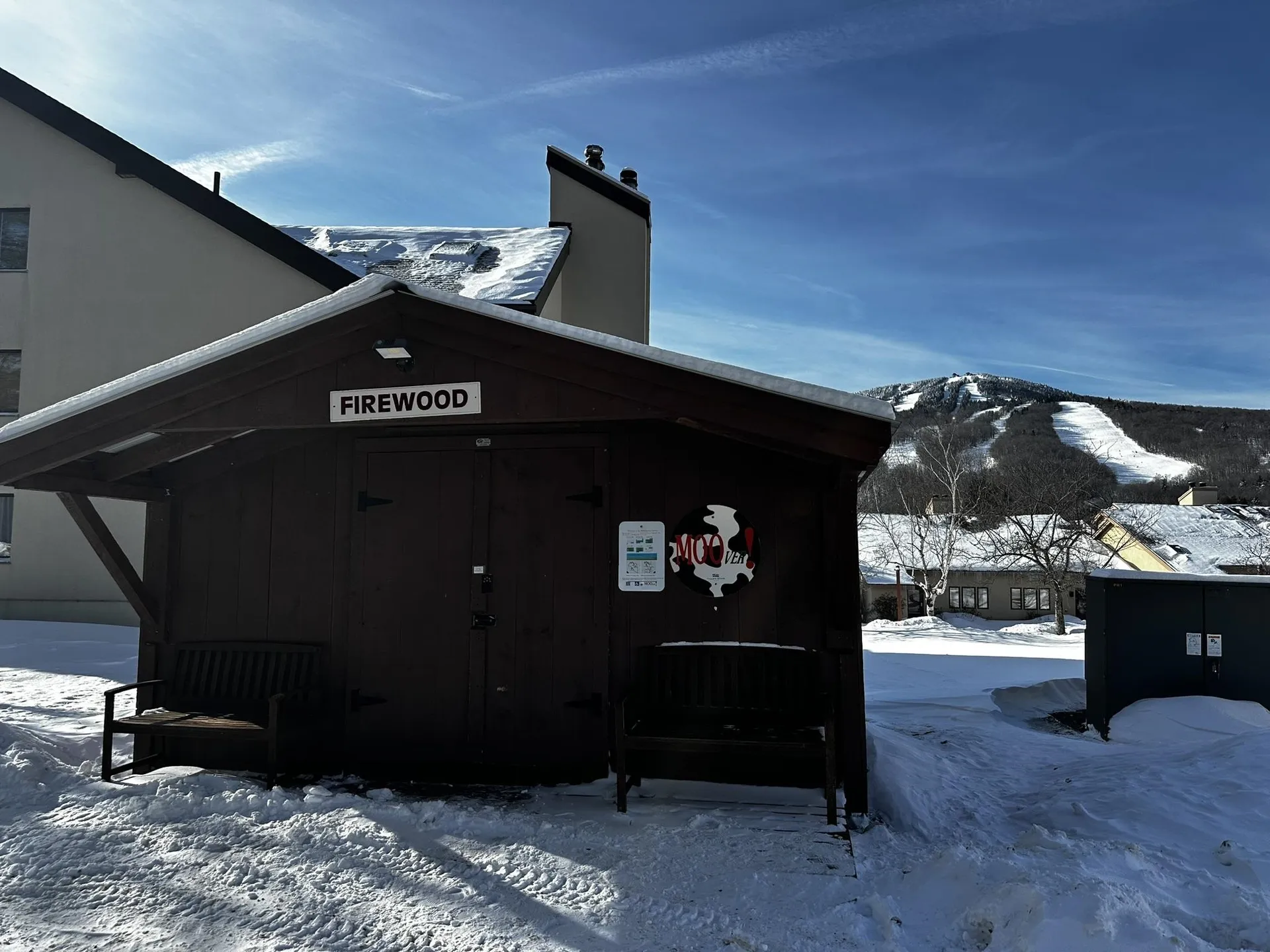 5C Snow Mountain Village Dover VT 05356