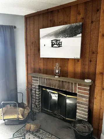 5C Snow Mountain Village Dover VT 05356