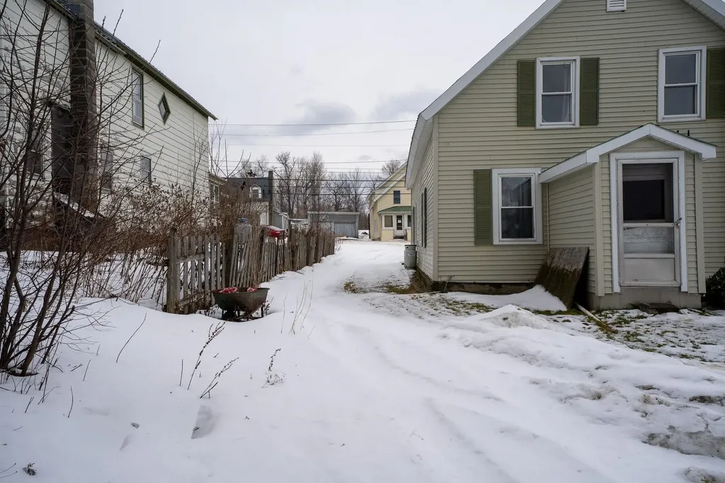 352 East Main Street Troy VT 05859