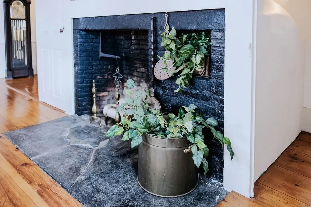 19 Webber Lane Fitzwilliam NH 03447