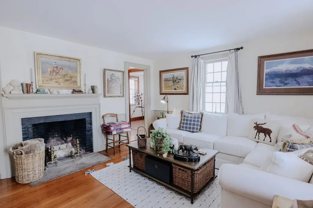 19 Webber Lane Fitzwilliam NH 03447