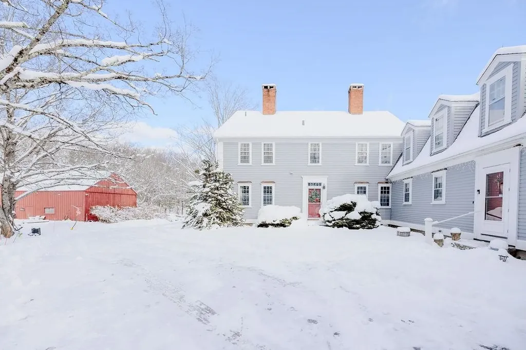 19 Webber Lane Fitzwilliam NH 03447