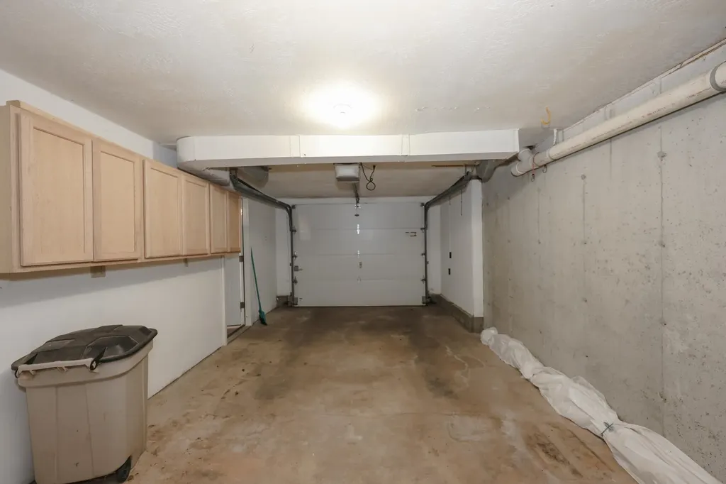 6 Scott Lane Sandown NH 03873