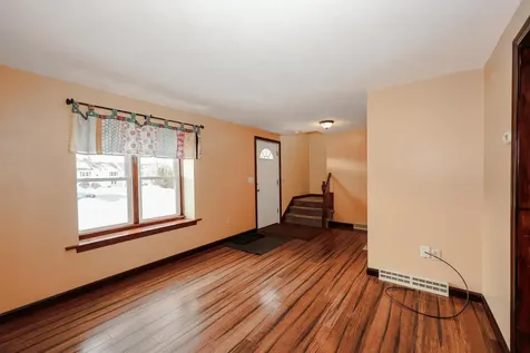 6 Scott Lane Sandown NH 03873
