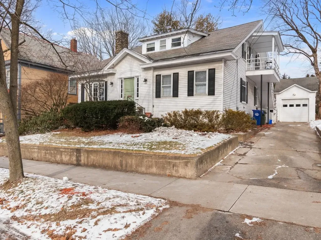 468 North Street Burlington VT 05401