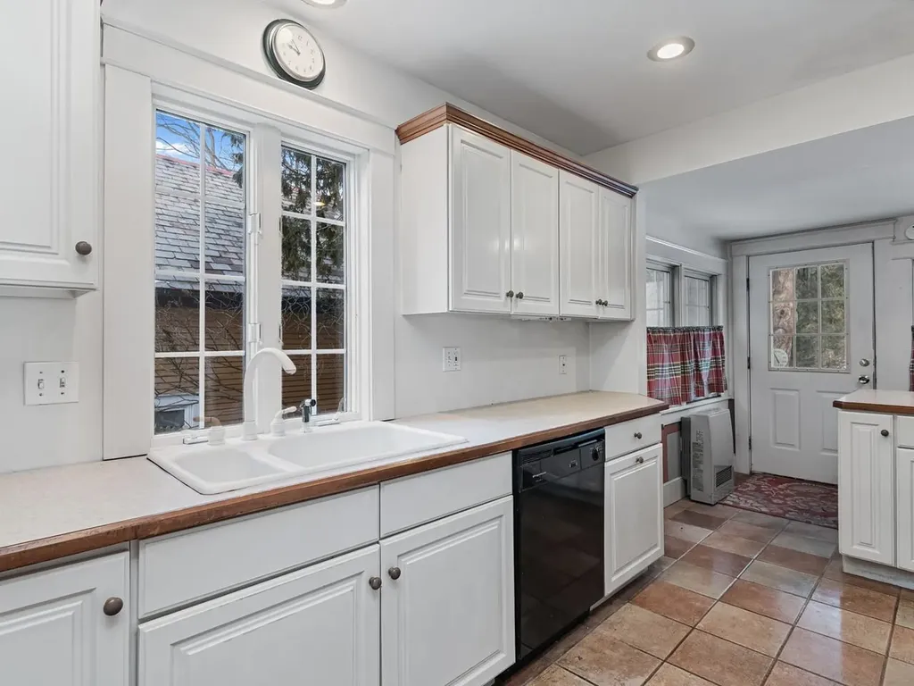 468 North Street Burlington VT 05401