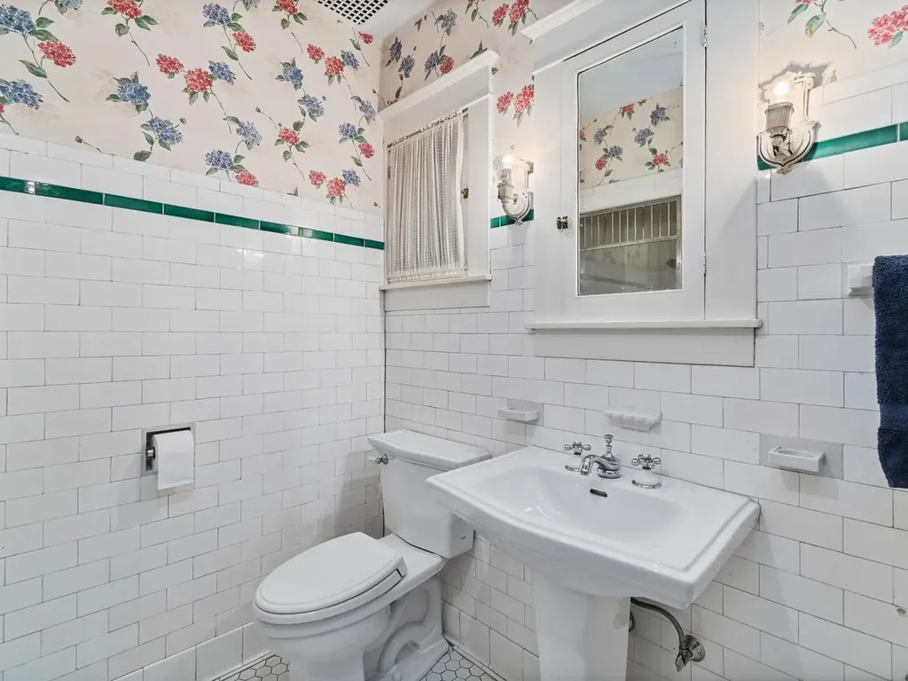 468 North Street Burlington VT 05401