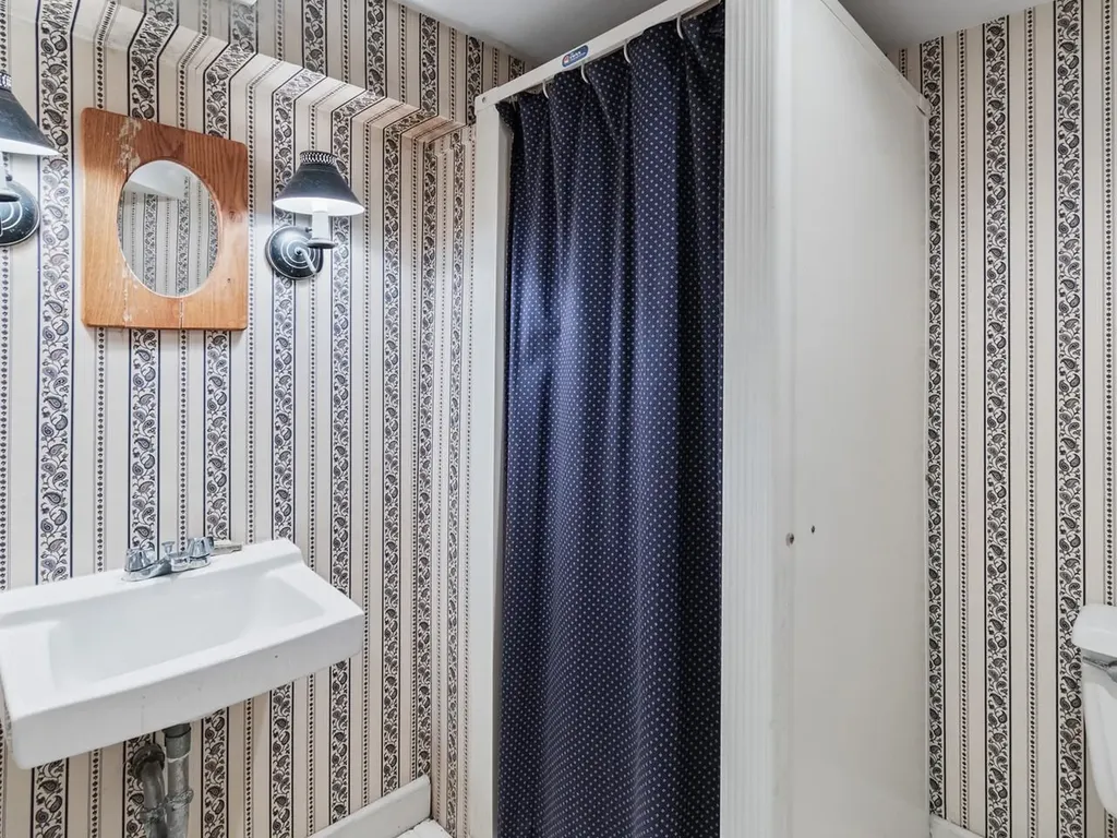 468 North Street Burlington VT 05401