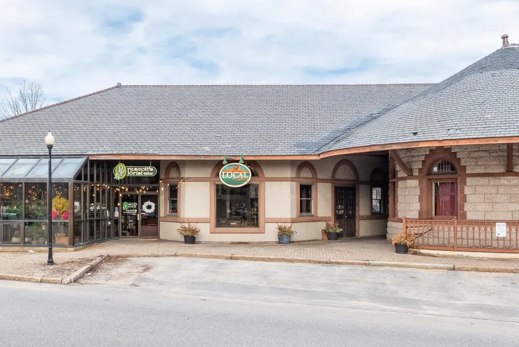 21 Veterans Square Laconia NH 03246