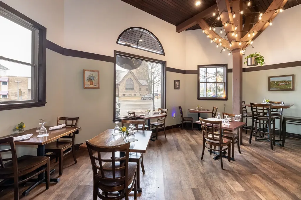 21 Veterans Square Laconia NH 03246