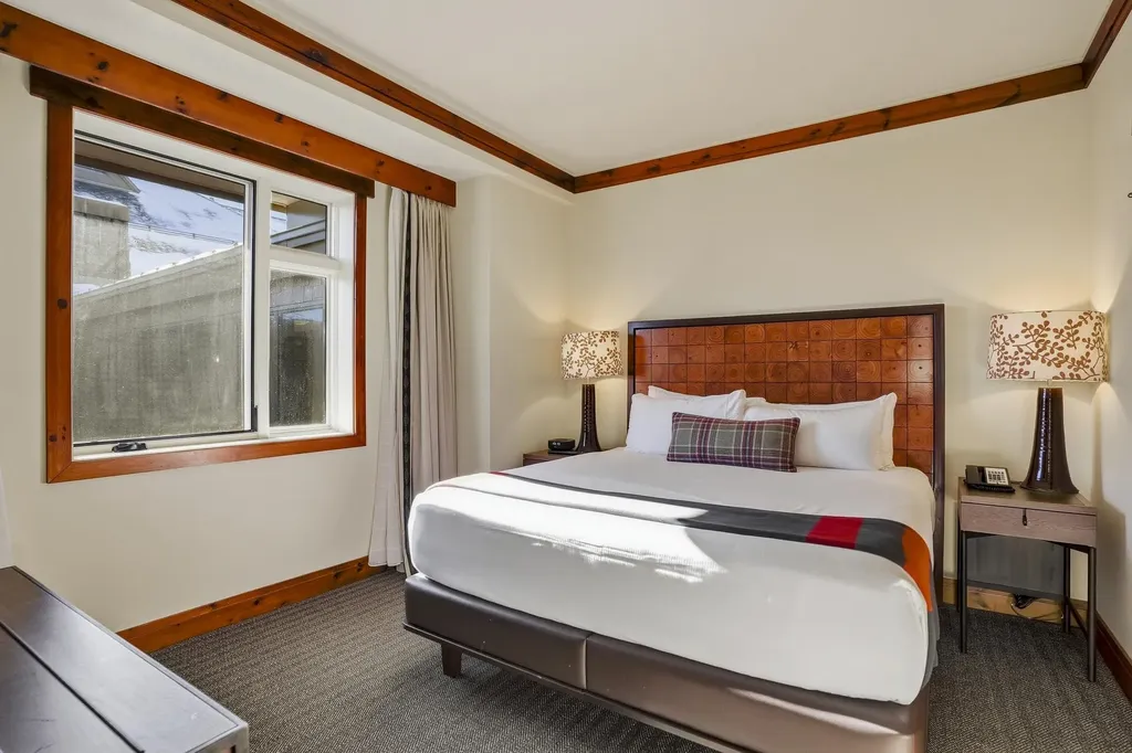 7412 Mountain Road Stowe VT 05672