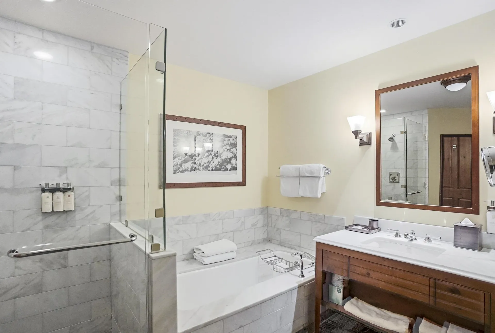 7412 Mountain Road Stowe VT 05672