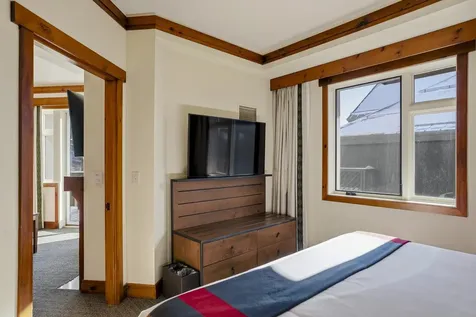 7412 Mountain Road Stowe VT 05672