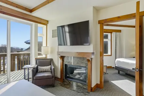 7412 Mountain Road Stowe VT 05672