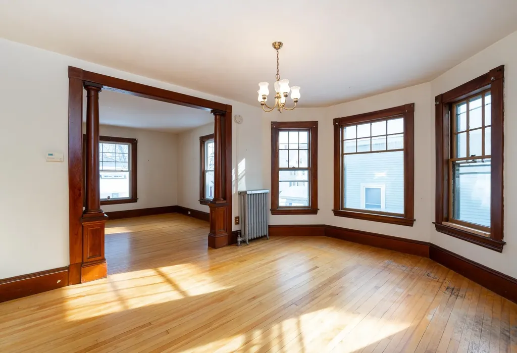 330 / 332 Ash Street Manchester NH 03104