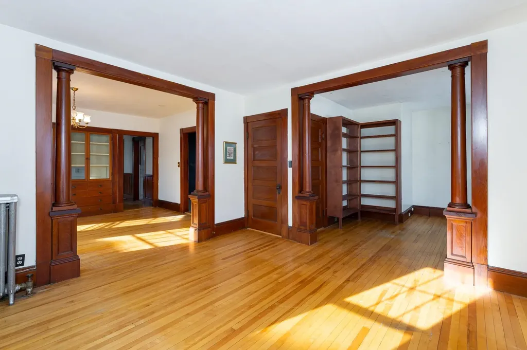 330 / 332 Ash Street Manchester NH 03104