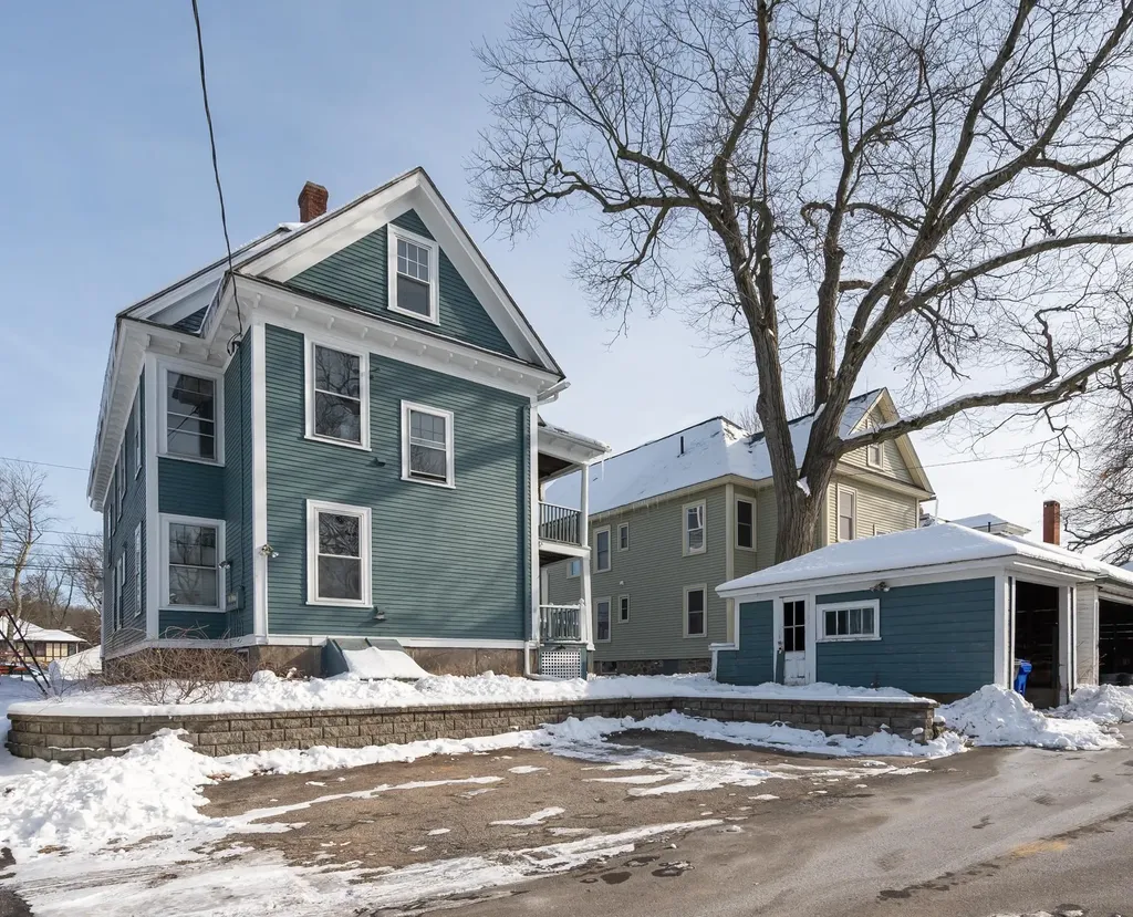 330 / 332 Ash Street Manchester NH 03104