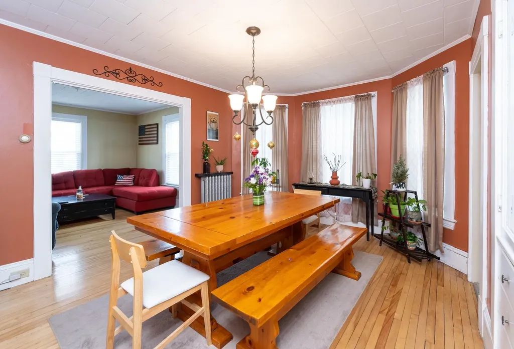 330 / 332 Ash Street Manchester NH 03104