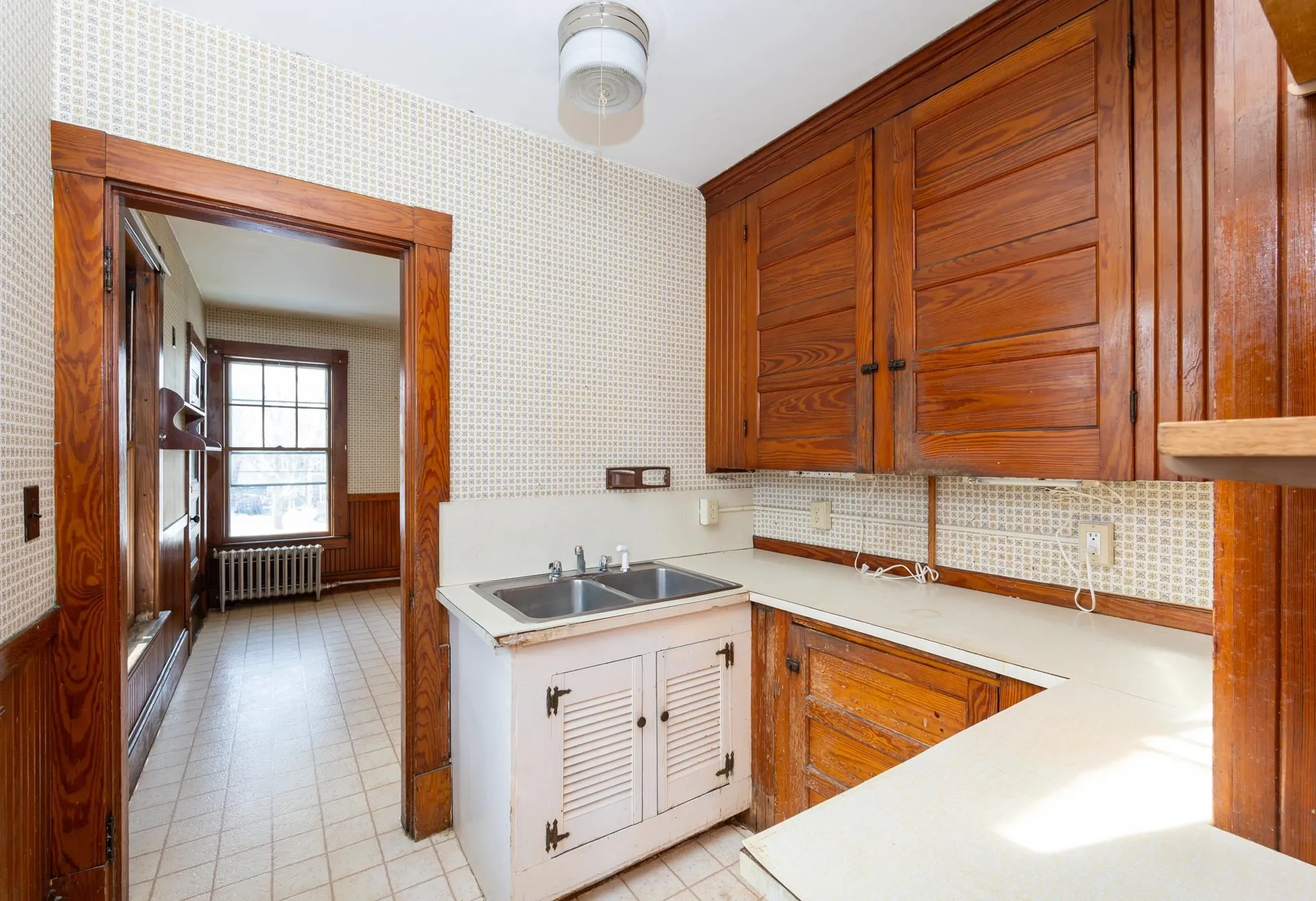 330 / 332 Ash Street Manchester NH 03104