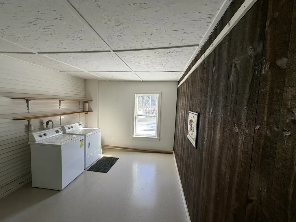 2443 Route 100b Moretown VT 05660