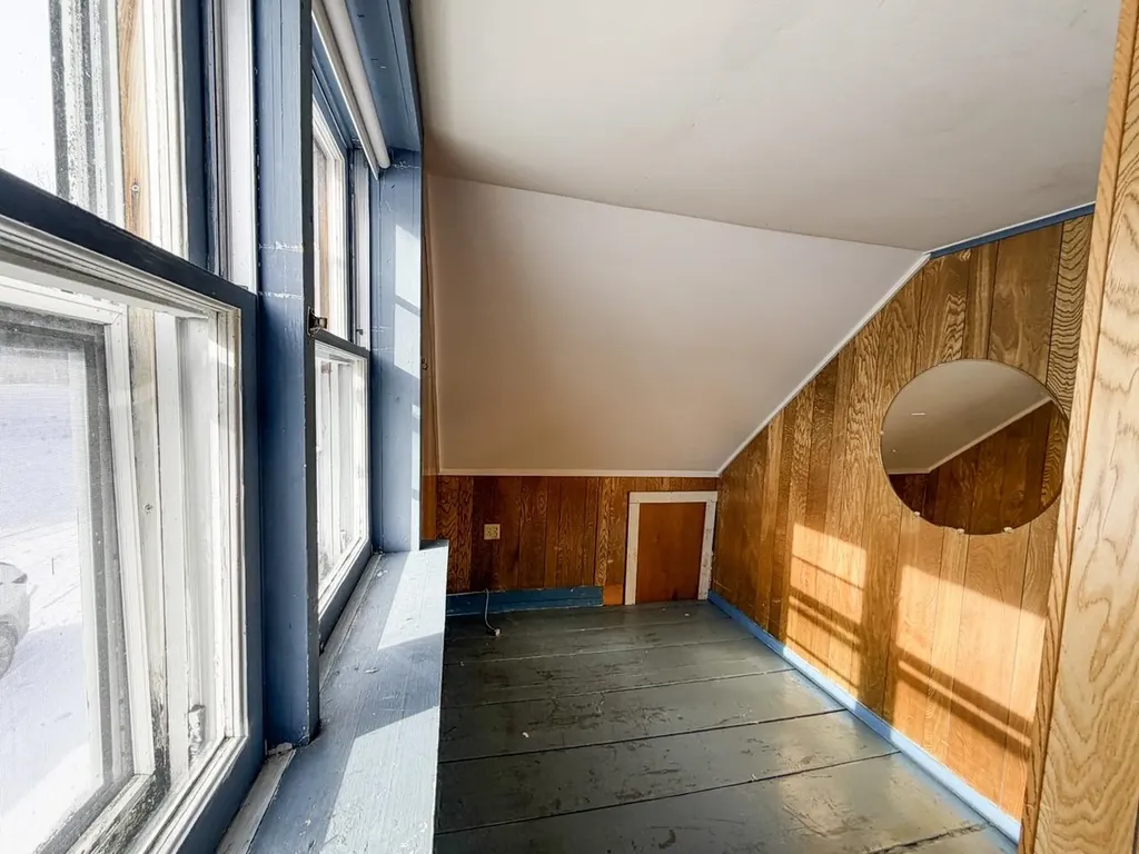 2443 Route 100b Moretown VT 05660