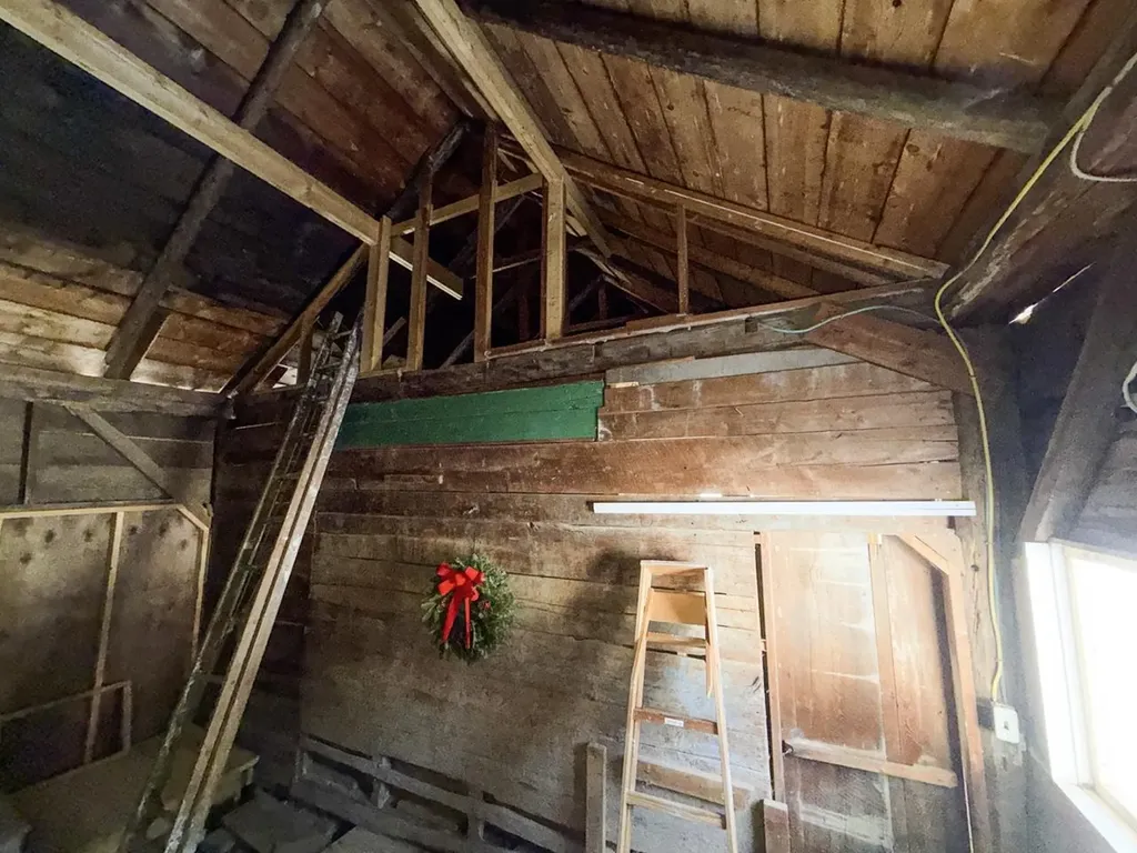 2443 Route 100b Moretown VT 05660