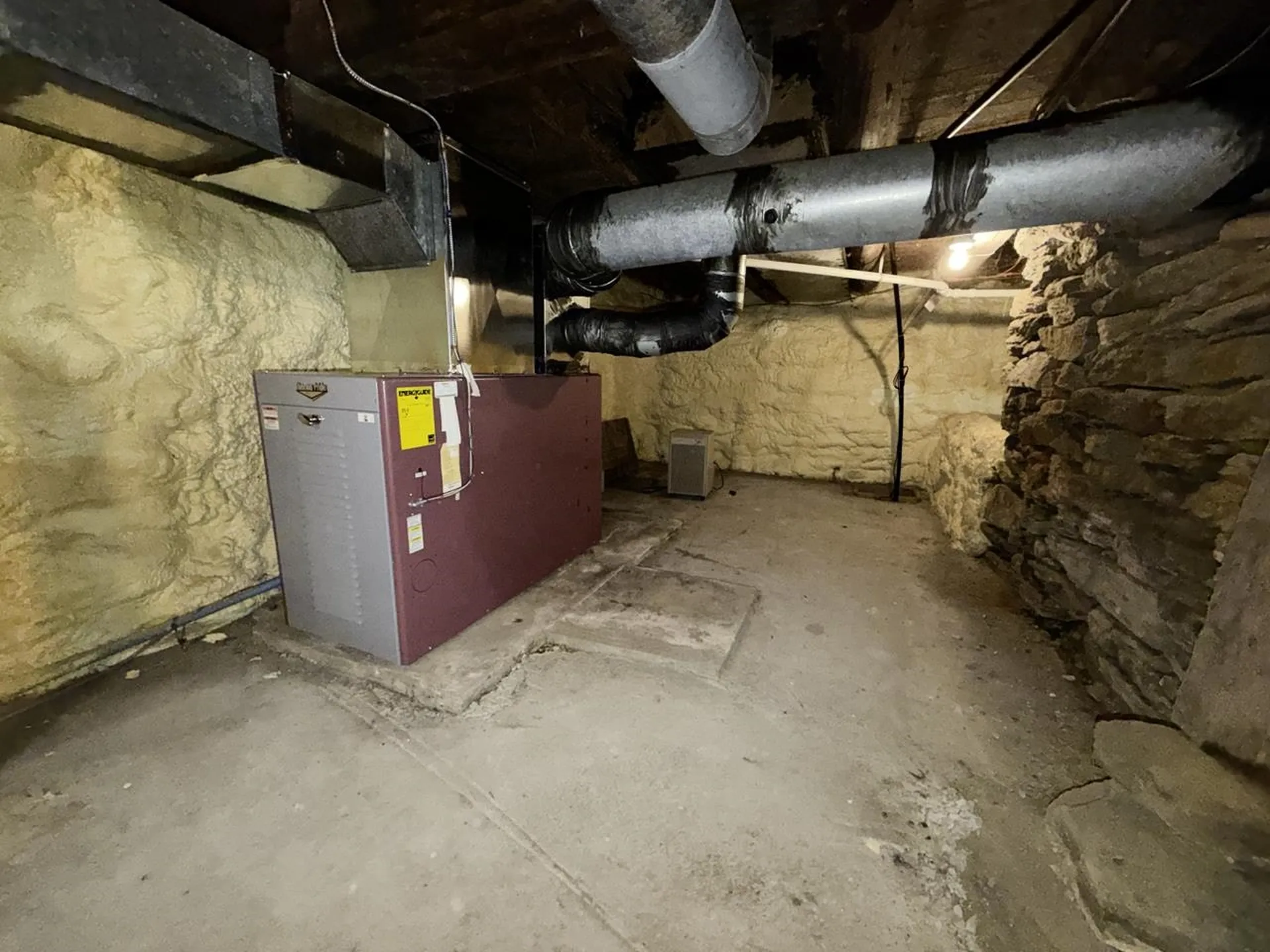 2443 Route 100b Moretown VT 05660