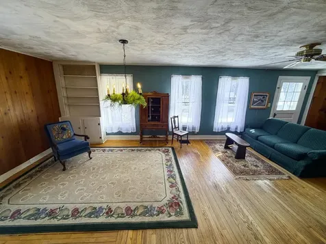 2443 Route 100b Moretown VT 05660