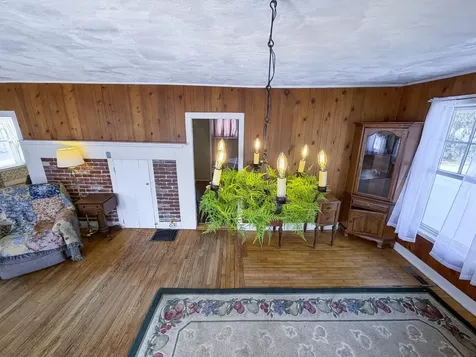 2443 Route 100b Moretown VT 05660