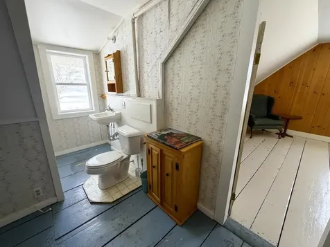 2443 Route 100b Moretown VT 05660