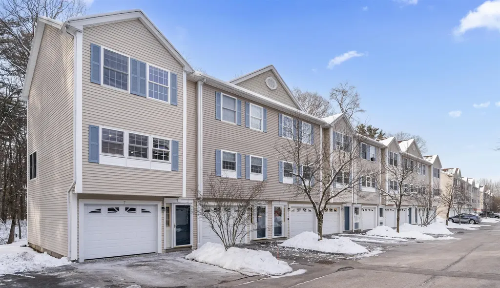 1029 S. Mammoth Road Manchester NH 03109