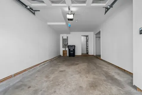 1029 S. Mammoth Road Manchester NH 03109