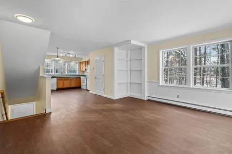 1029 S. Mammoth Road Manchester NH 03109