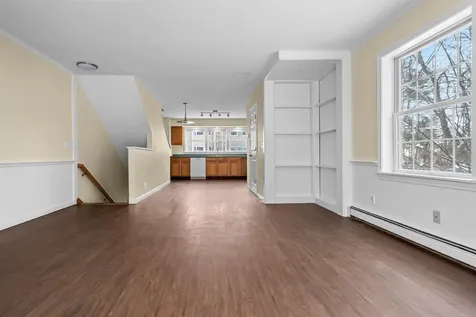 1029 S. Mammoth Road Manchester NH 03109