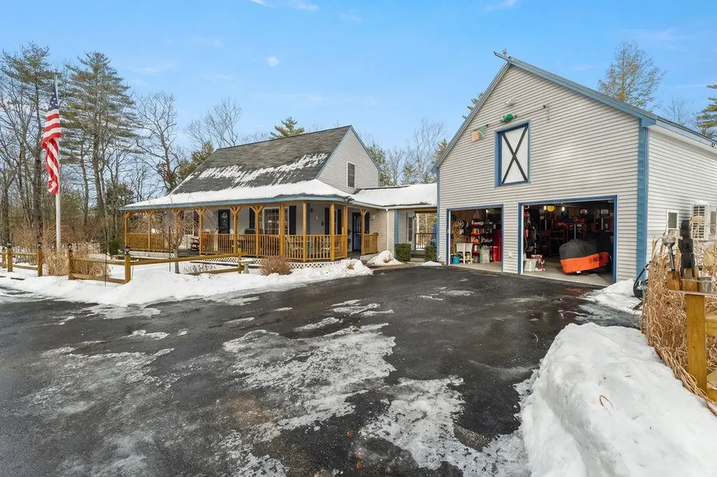 1027 Suncook Valley Road Barnstead NH 03225