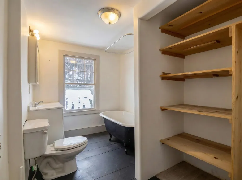 10 Chance Pond Road Franklin NH 03235