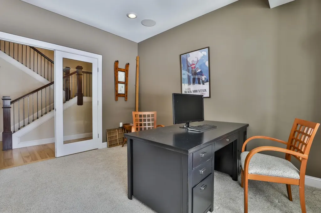 391 Turner Way Laconia NH 03246