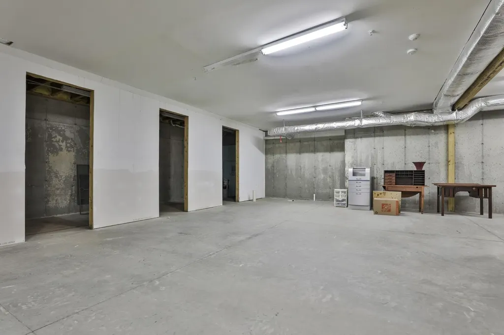 391 Turner Way Laconia NH 03246