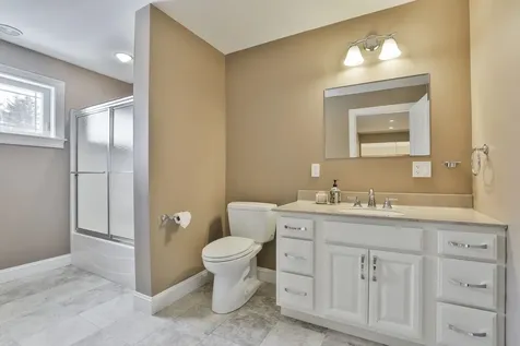 391 Turner Way Laconia NH 03246