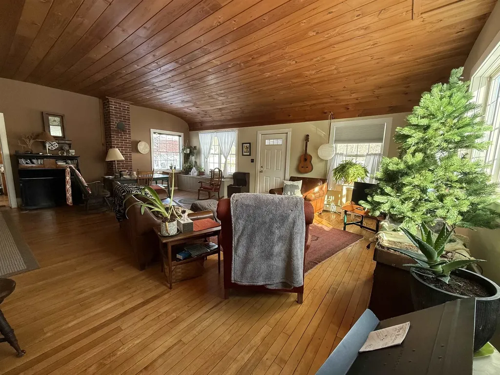 1998 Campbell Road Bethel VT 05032