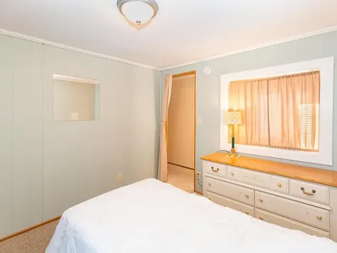 290 Calef Highway Epping NH 03042