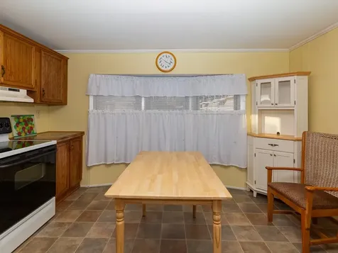 290 Calef Highway Epping NH 03042