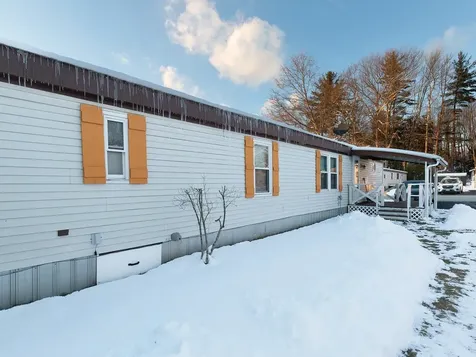 290 Calef Highway Epping NH 03042