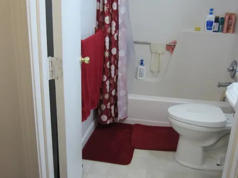 45 Log Street Manchester NH 03102