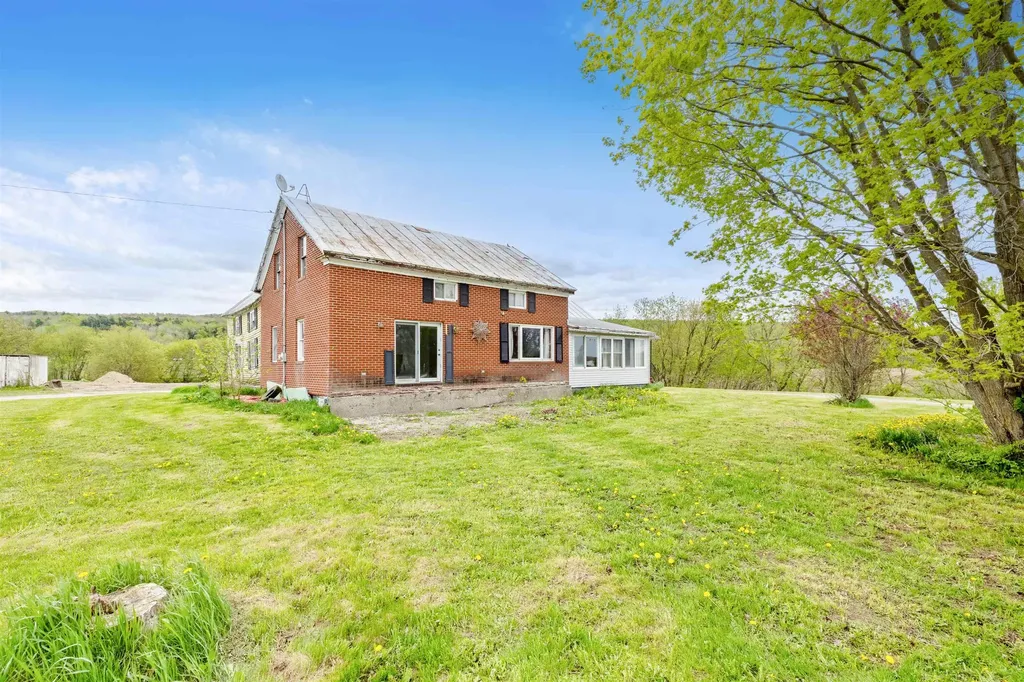 560 River Road Berkshire VT 05457