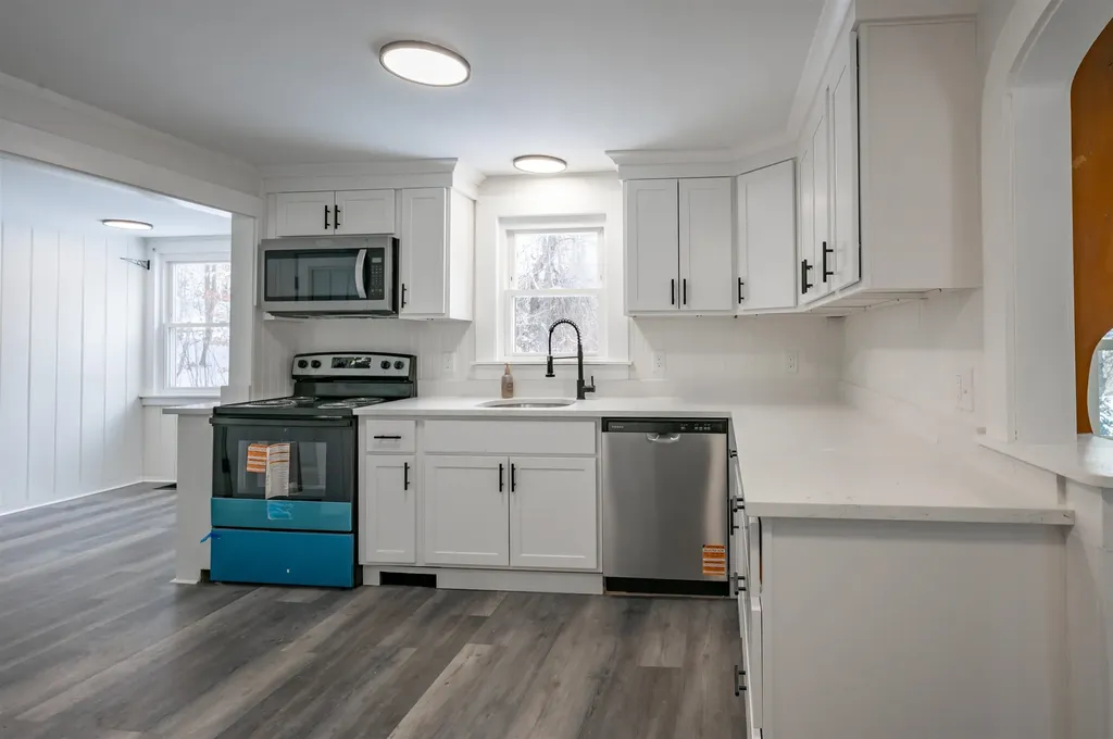 189 Highland Street Plymouth NH 03264