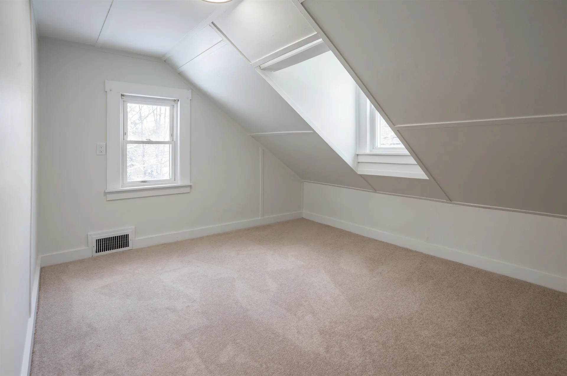 189 Highland Street Plymouth NH 03264