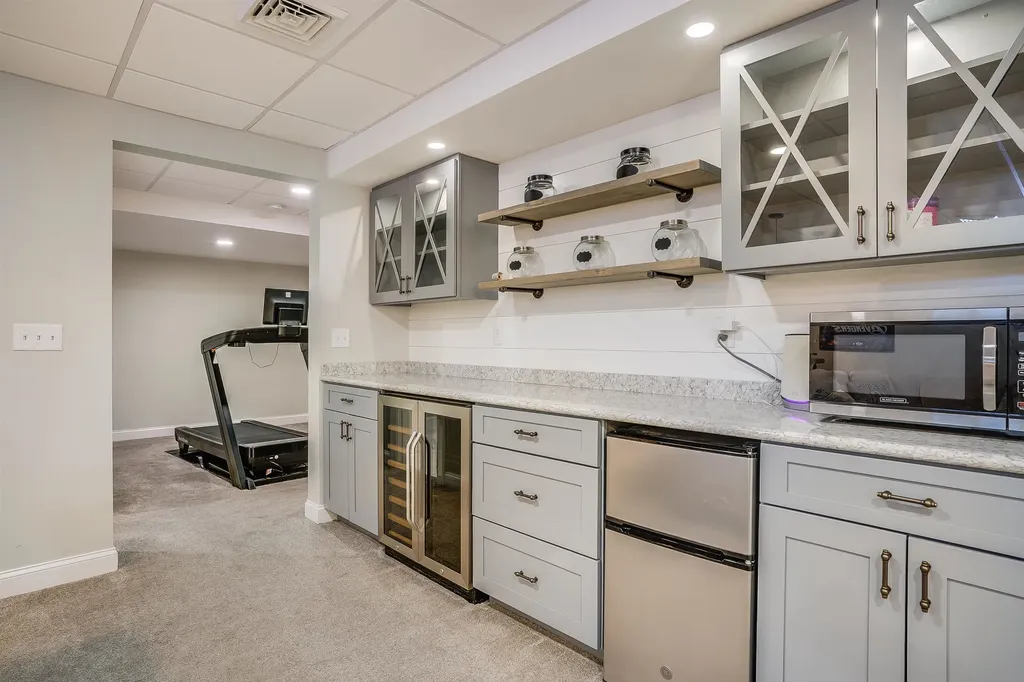 60 Snow Road Goffstown NH 03045