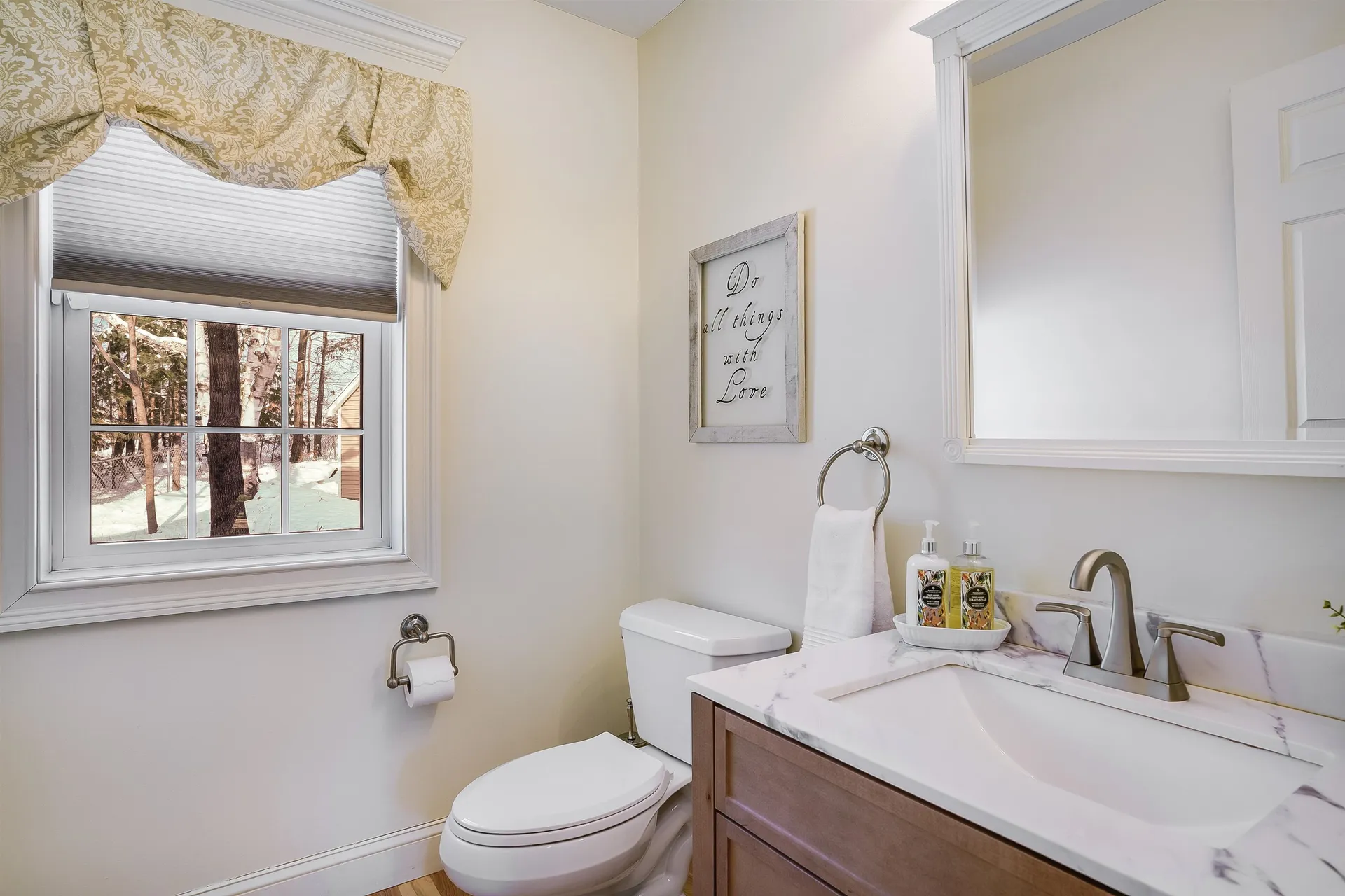 60 Snow Road Goffstown NH 03045